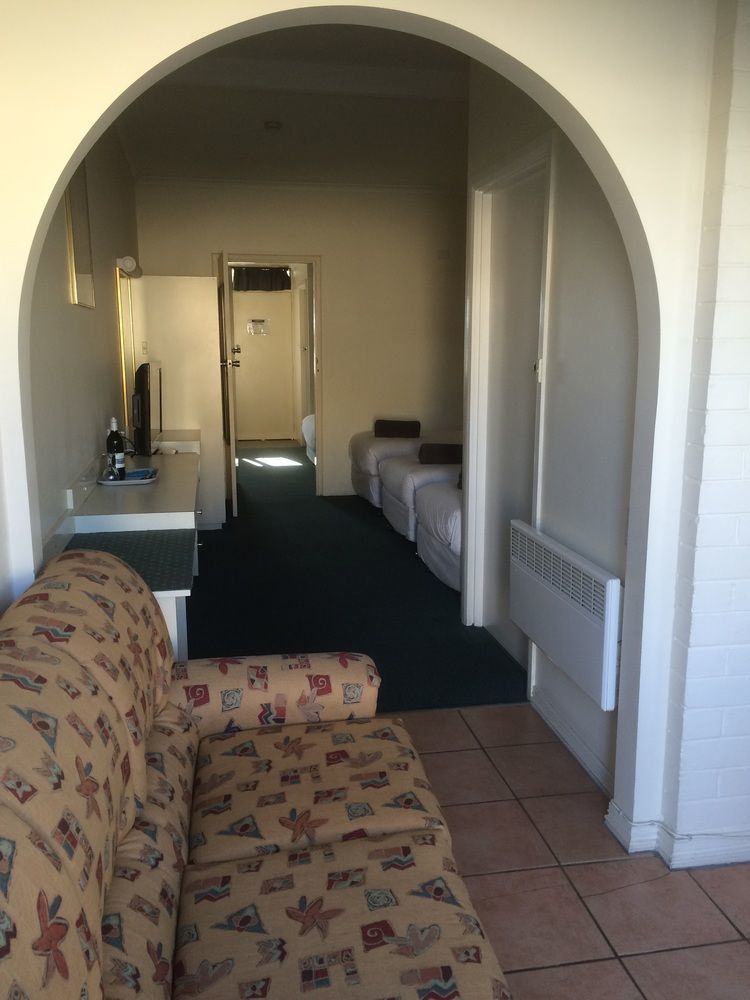 Abel Tasman Airport Motor Inn Launceston Exteriör bild