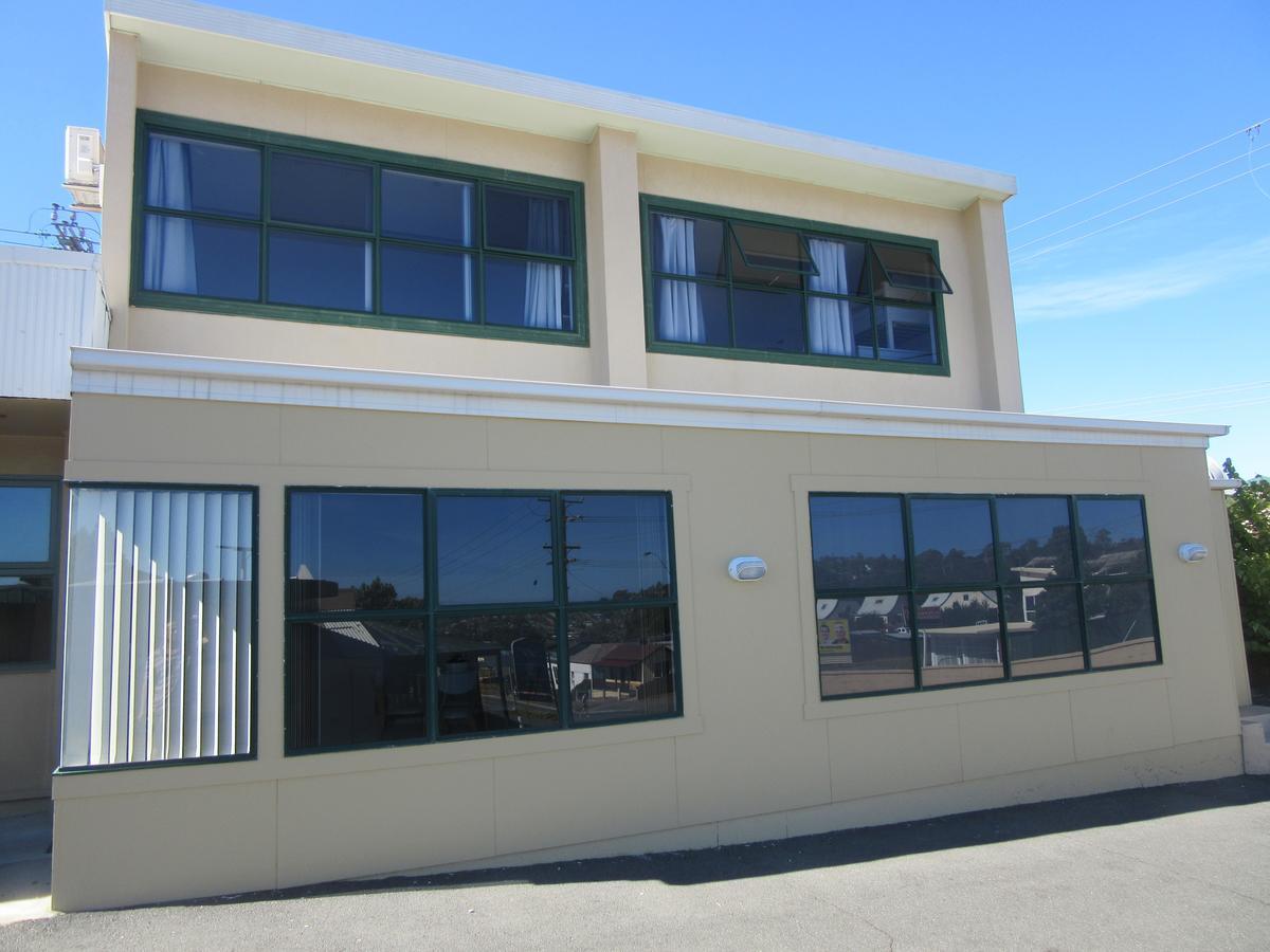 Abel Tasman Airport Motor Inn Launceston Exteriör bild
