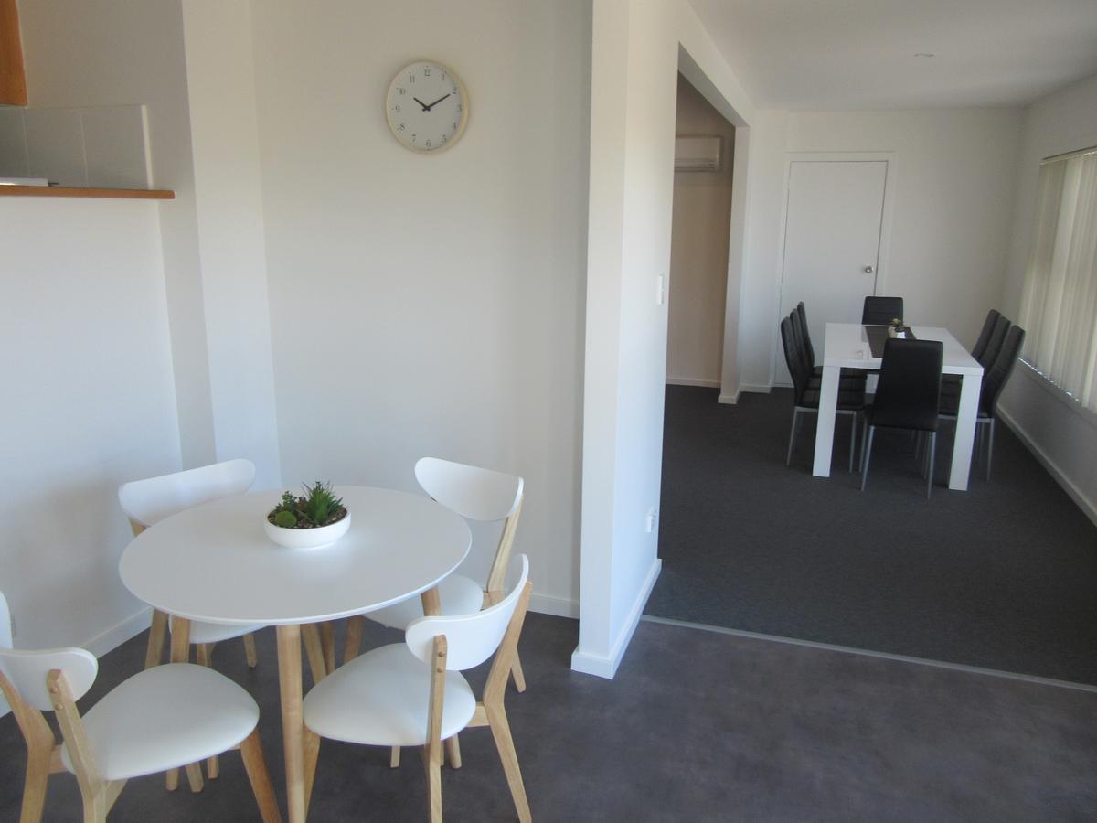 Abel Tasman Airport Motor Inn Launceston Exteriör bild