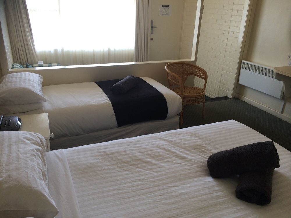 Abel Tasman Airport Motor Inn Launceston Exteriör bild