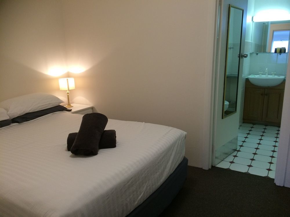 Abel Tasman Airport Motor Inn Launceston Exteriör bild