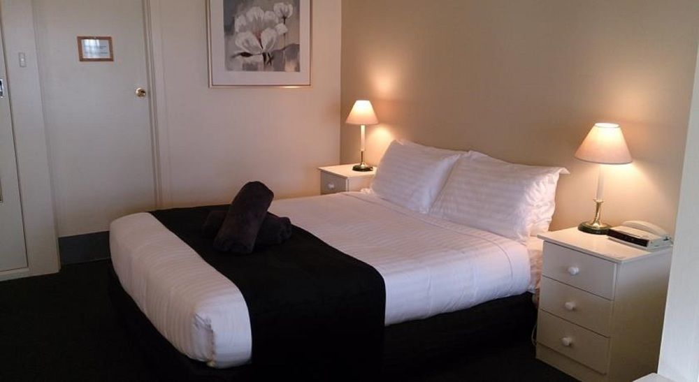 Abel Tasman Airport Motor Inn Launceston Exteriör bild